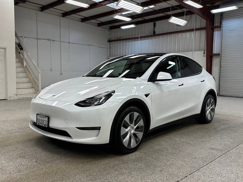 2022 Tesla Model Y Long Range — SUV — 25,366 mi — Modesto, CA