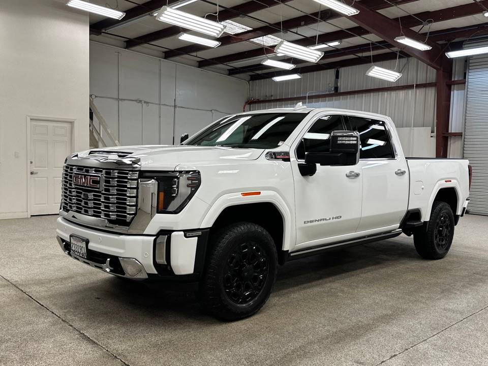 2024 GMC Sierra 2500HD Denali — Pickup Truck — 21,110 mi — Modesto, CA
