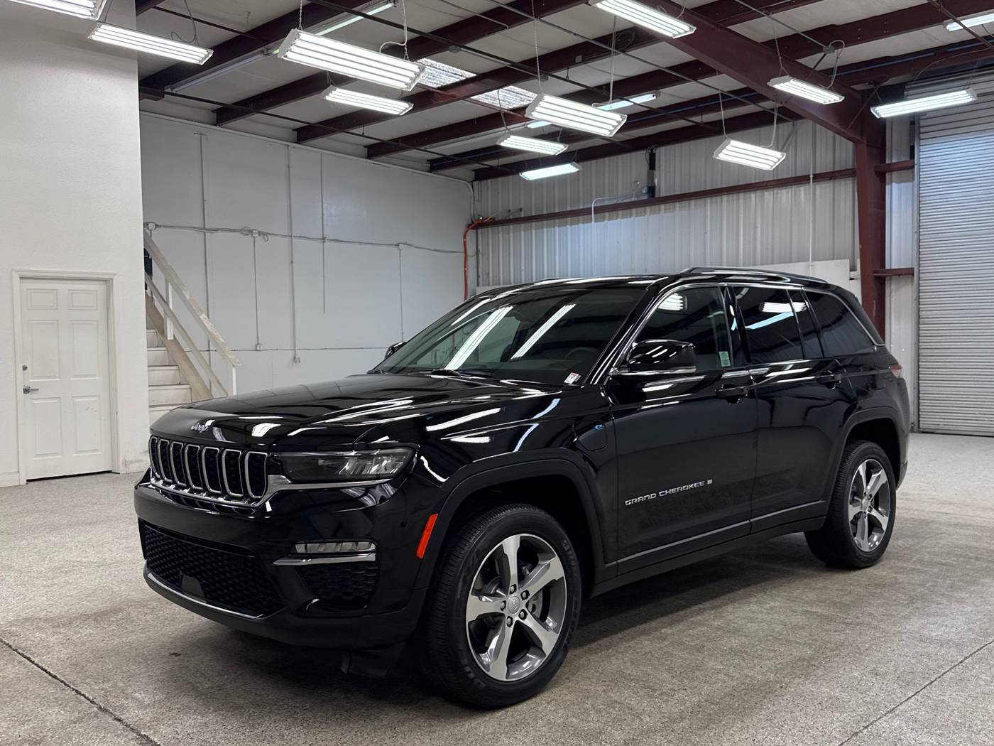 2024 Jeep Grand Cherokee 4xe — SUV — 21,732 mi — Modesto, CA
