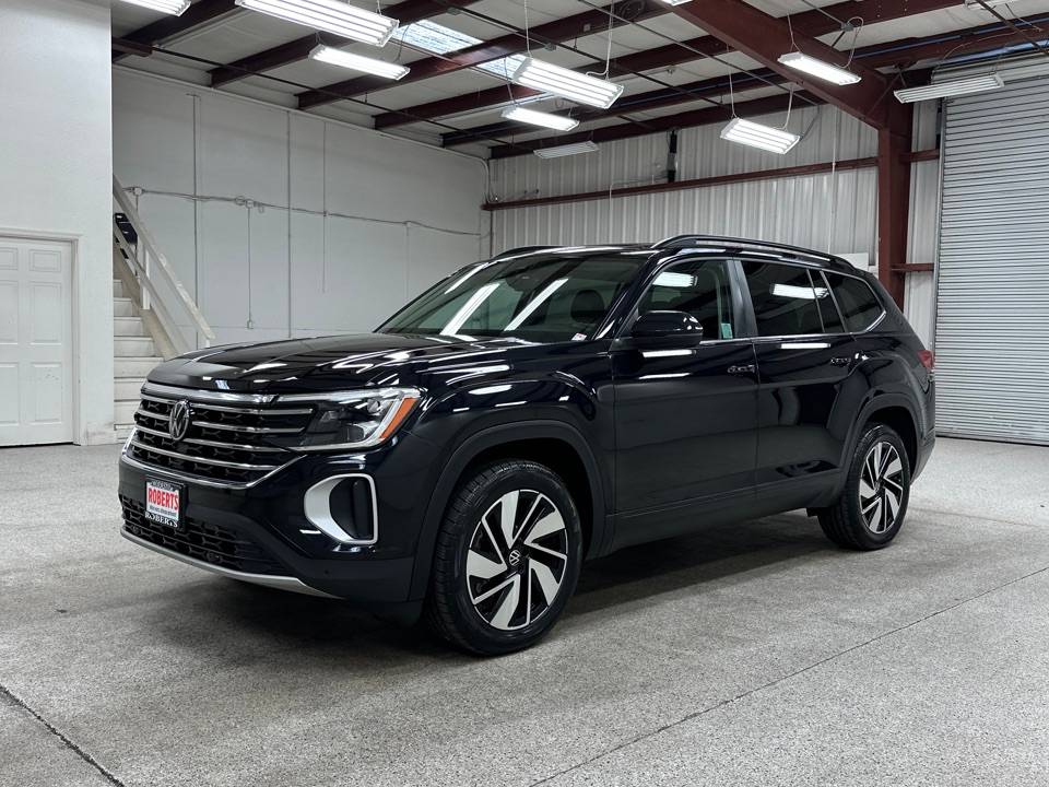 2024 Volkswagen Atlas SE with Technology — SUV — 35,482 mi — Modesto, CA