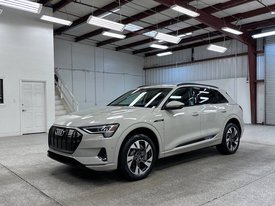 2021 Audi e-tron Premium — SUV — 30,877 mi — Modesto, CA