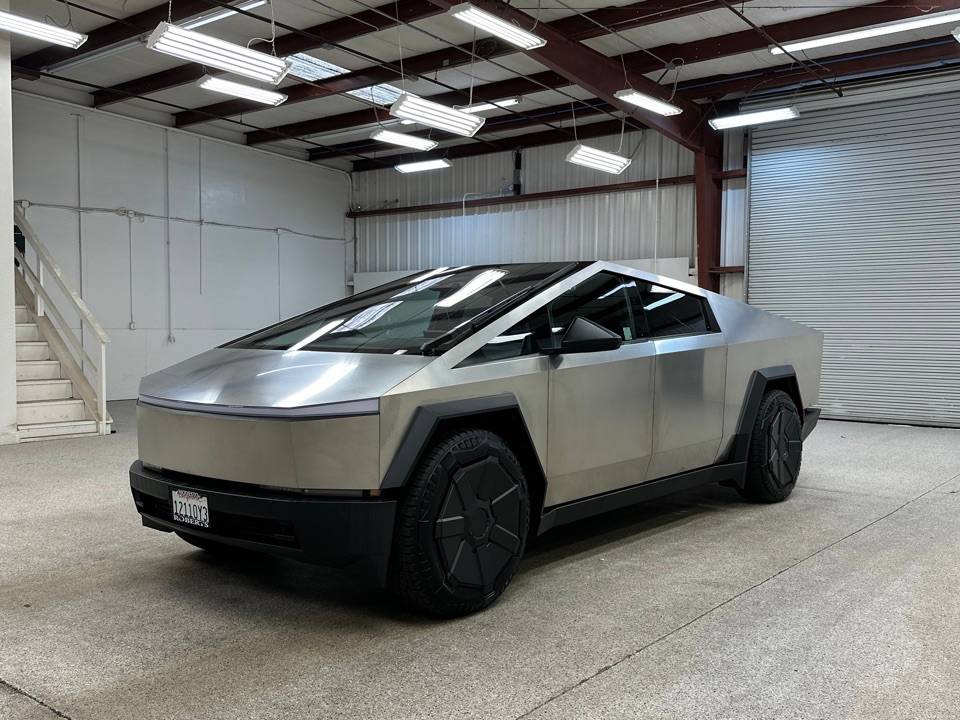 2024 Tesla Cybertruck Standard — Pickup Truck — 4,240 mi — Modesto, CA