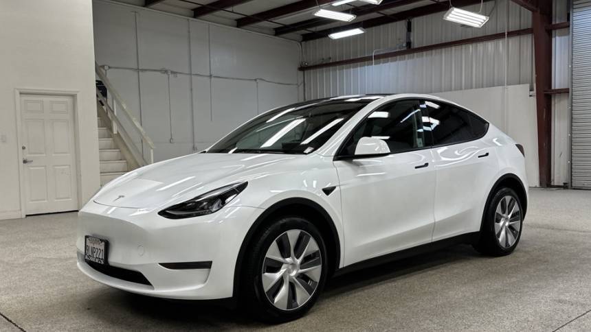 2024 Tesla Model Y Long Range — SUV — 8,308 mi — Modesto, CA