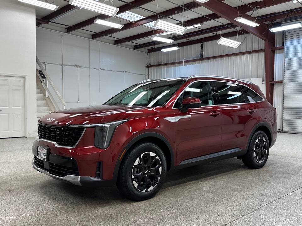 2025 Kia Sorento S — SUV — 5,486 mi — Modesto, CA