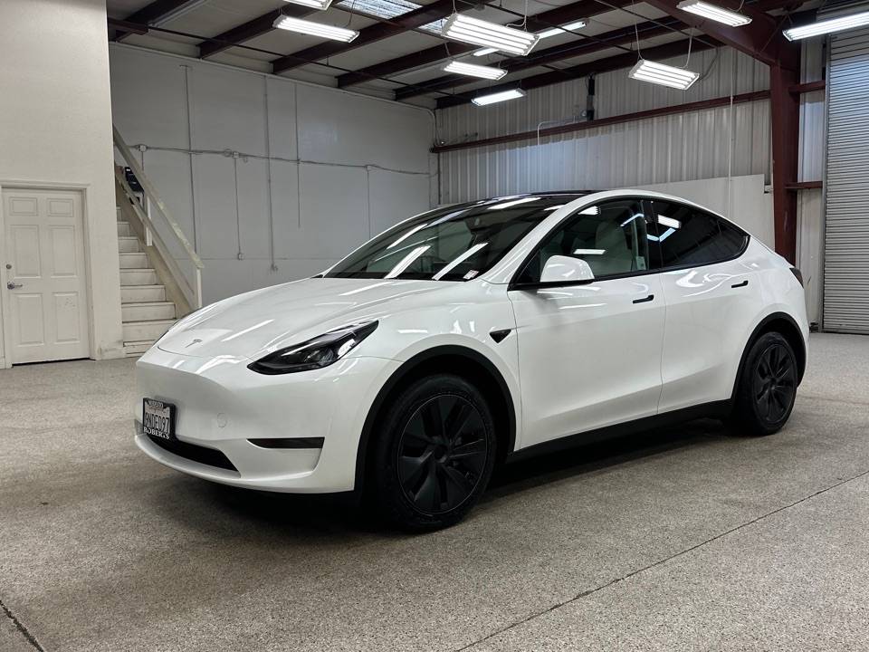 2024 Tesla Model Y Long Range — SUV — 7,543 mi — Modesto, CA