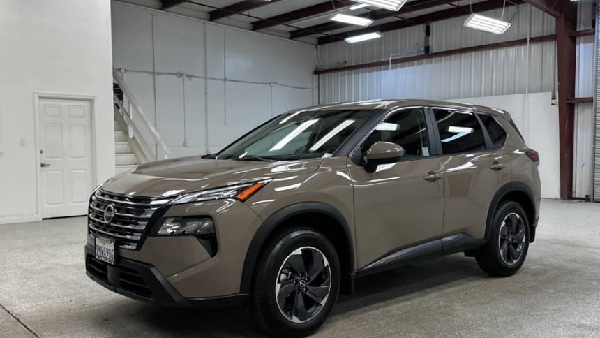 2024 Nissan Rogue SV — SUV — 4,313 mi — Modesto, CA