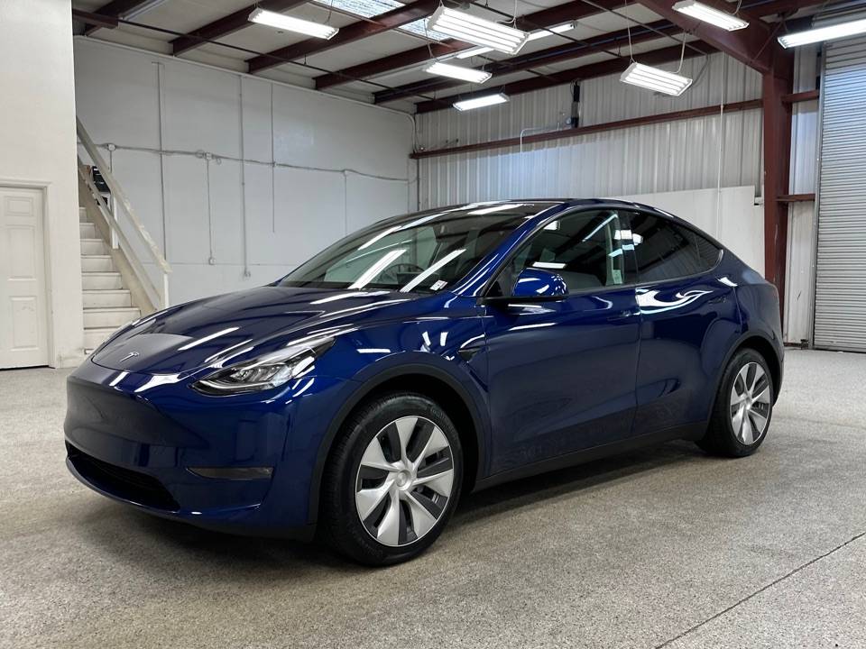 2023 Tesla Model Y Long Range — SUV — 17,248 mi — Modesto, CA
