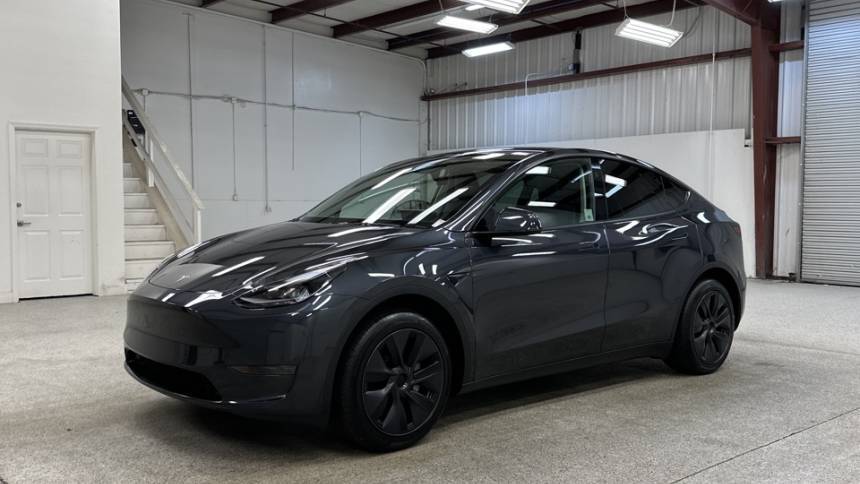 2024 Tesla Model Y Long Range — SUV — 3,511 mi — Modesto, CA