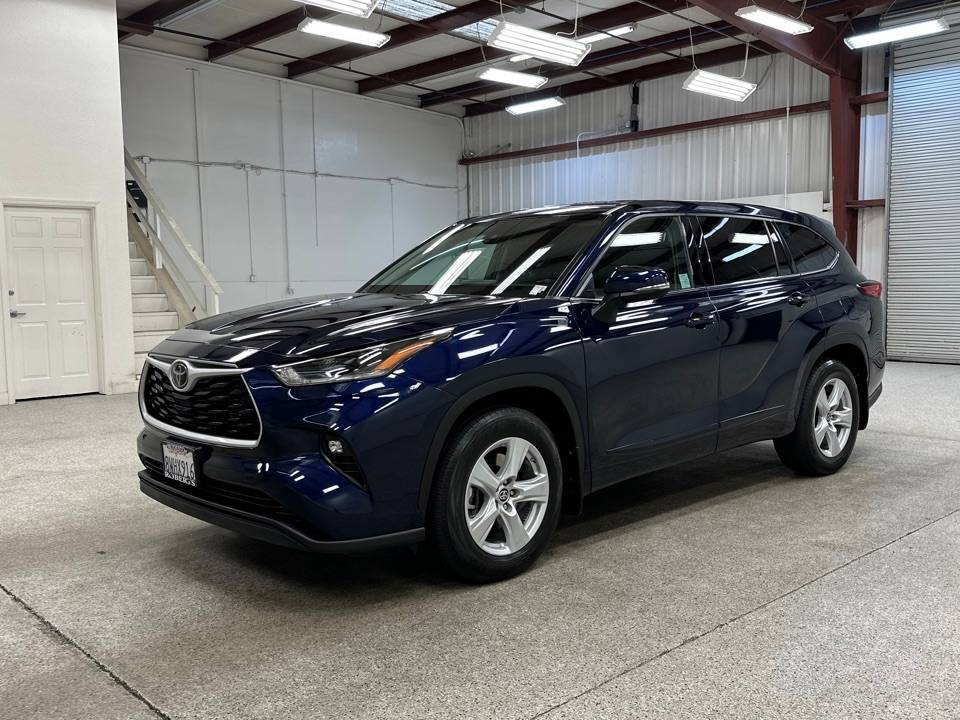 2021 Toyota Highlander LE — SUV — 53,347 mi — Modesto, CA