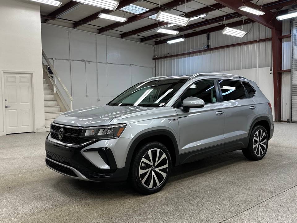 2023 Volkswagen Taos SE — SUV — 11,999 mi — Modesto, CA