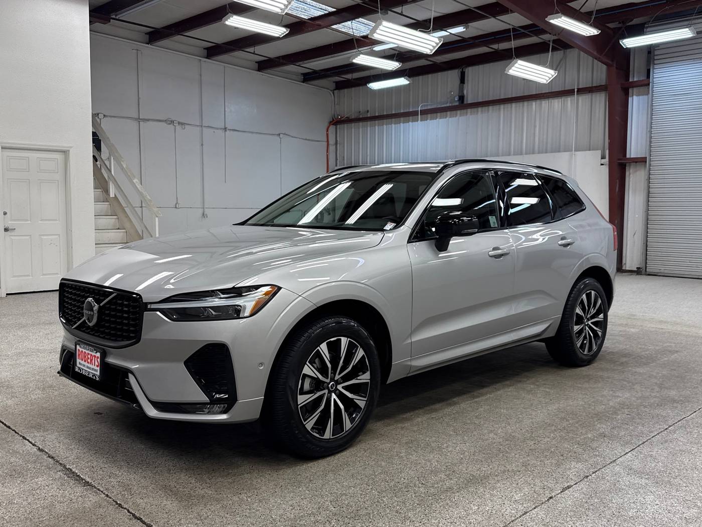 2025 Volvo XC60 Plus — SUV — 14,152 mi — Modesto, CA