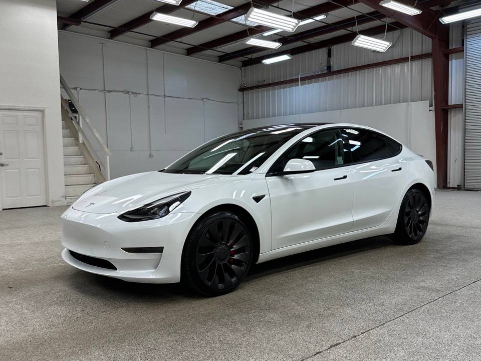 2023 Tesla Model 3 Performance — Sedan — 19,348 mi — Modesto, CA