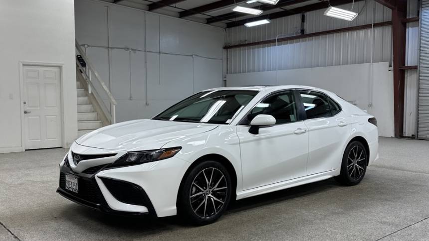 2024 Toyota Camry SE — Sedan — 11,827 mi — Modesto, CA