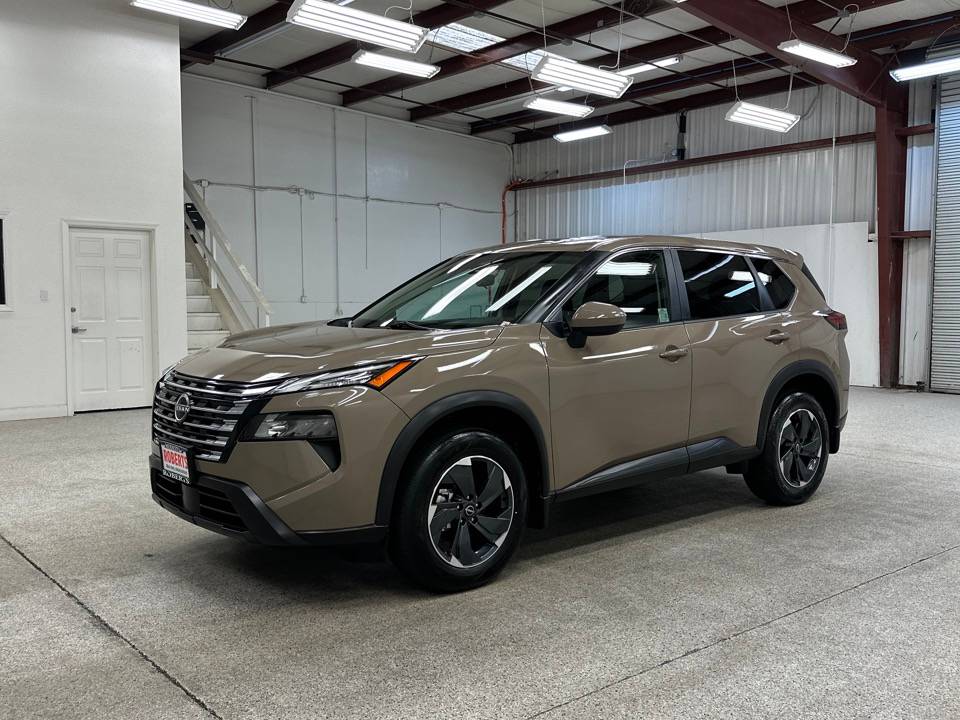 2024 Nissan Rogue SV — SUV — 5,472 mi — Modesto, CA