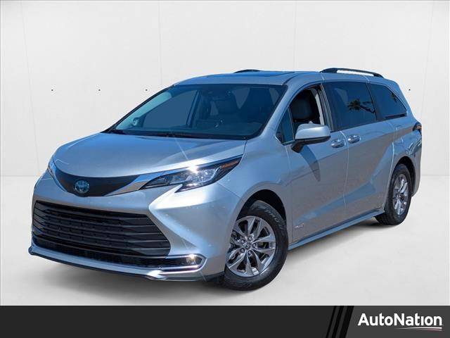 2021 Toyota Sienna XLE — Minivan — 58,373 mi — Chandler, AZ