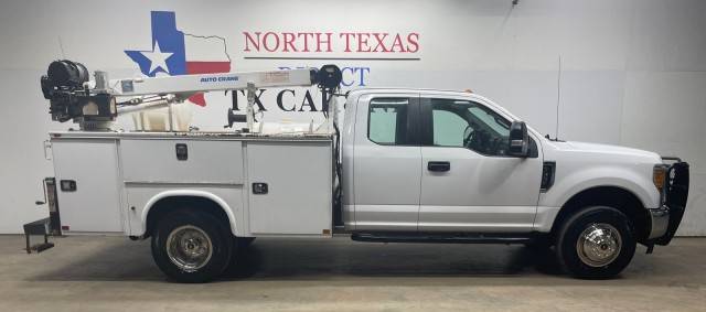 2017 Ford Super Duty F-350 Chassis Cab XLT — Chassis Cab Truck — 173,688 mi — Mansfield, TX