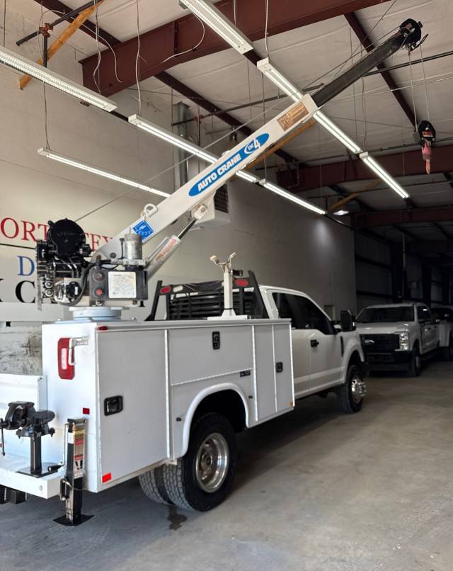 2019 Ford Super Duty F-350 Chassis Cab XL — Chassis Cab Truck — 219,294 mi — Mansfield, TX