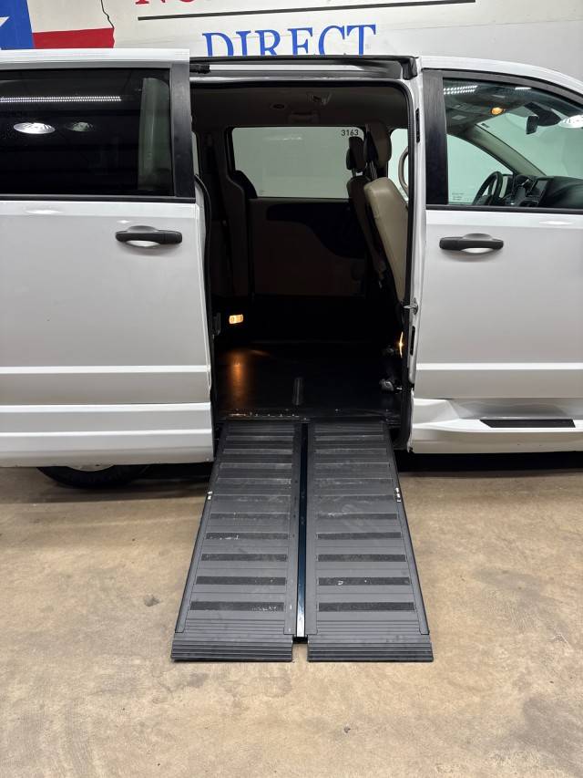 2019 Dodge Grand Caravan SE — Minivan — 146,150 mi — Mansfield, TX