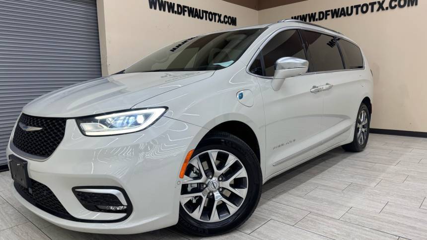 2021 Chrysler Pacifica Hybrid Pinnacle — Minivan — 60,041 mi — Fort Worth, TX