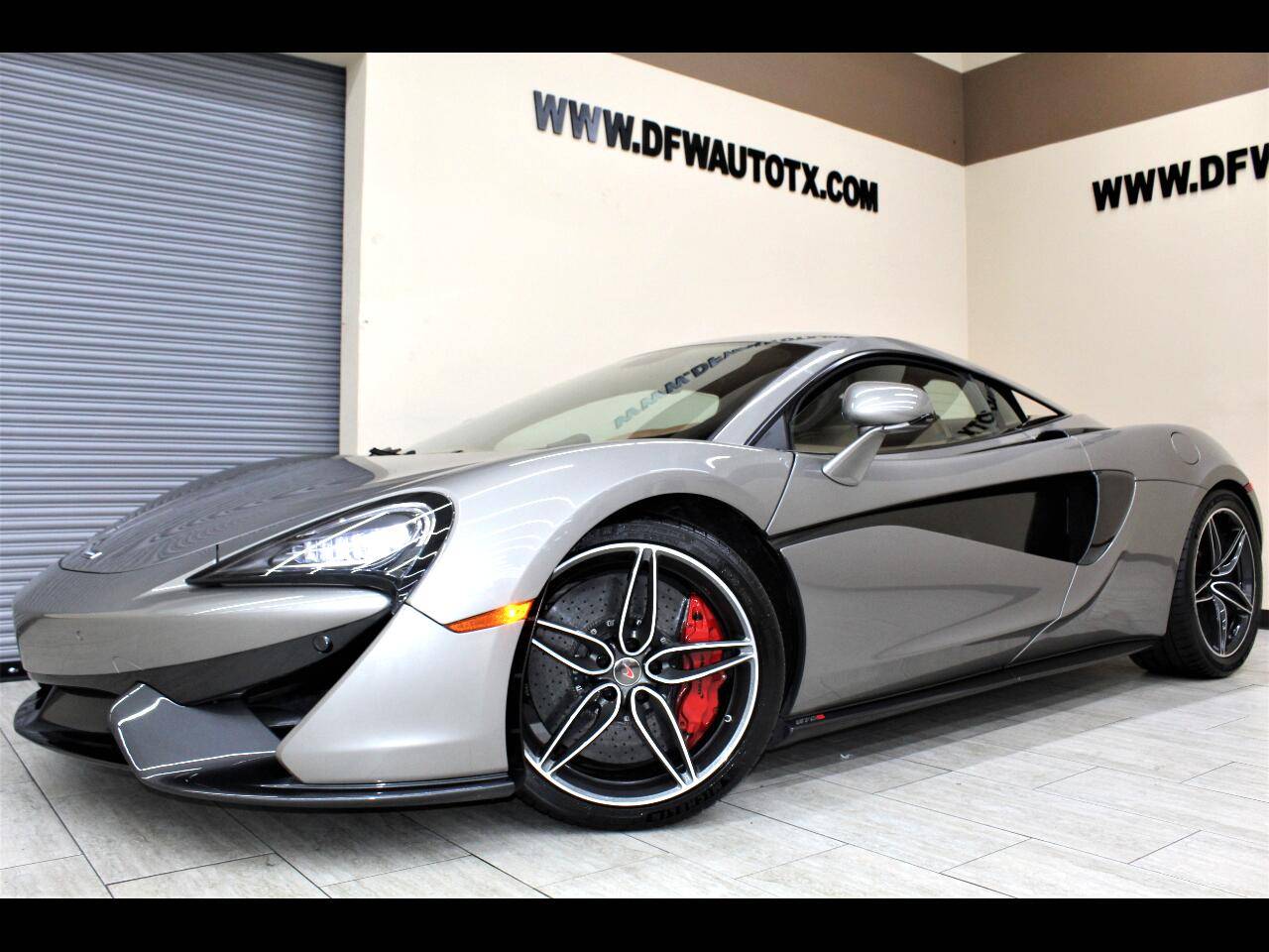 2017 McLaren 570S Standard