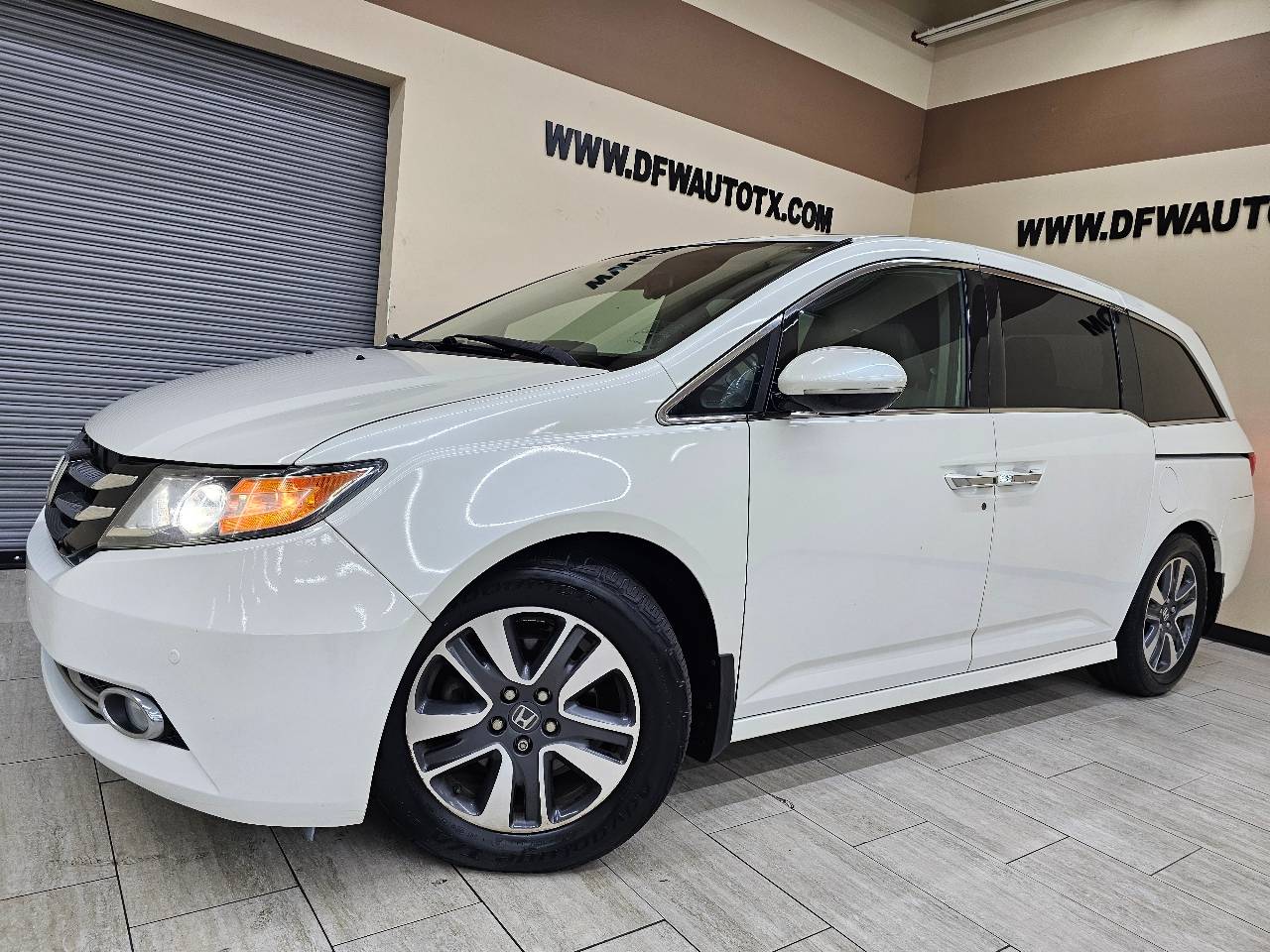 2016 Honda Odyssey Touring — Minivan — 136,793 mi — Fort Worth, TX