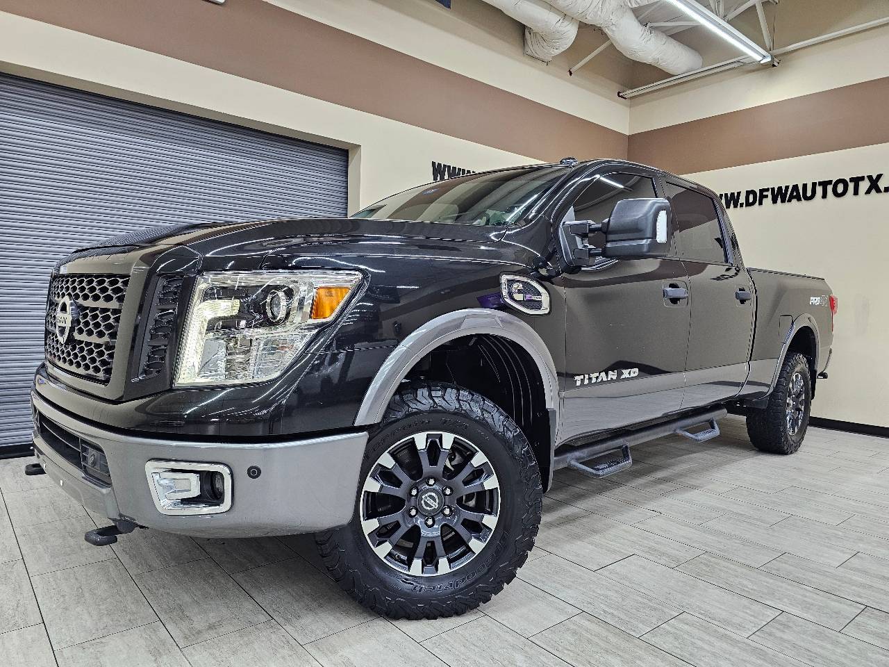 2017 Nissan Titan XD S — Pickup Truck — 97,138 mi — Fort Worth, TX