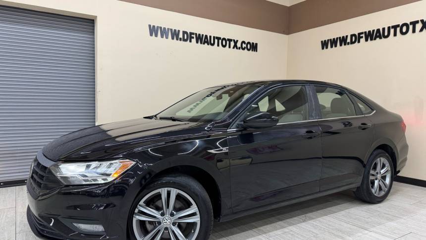 2019 Volkswagen Jetta R-Line — Sedan — 29,027 mi — Fort Worth, TX