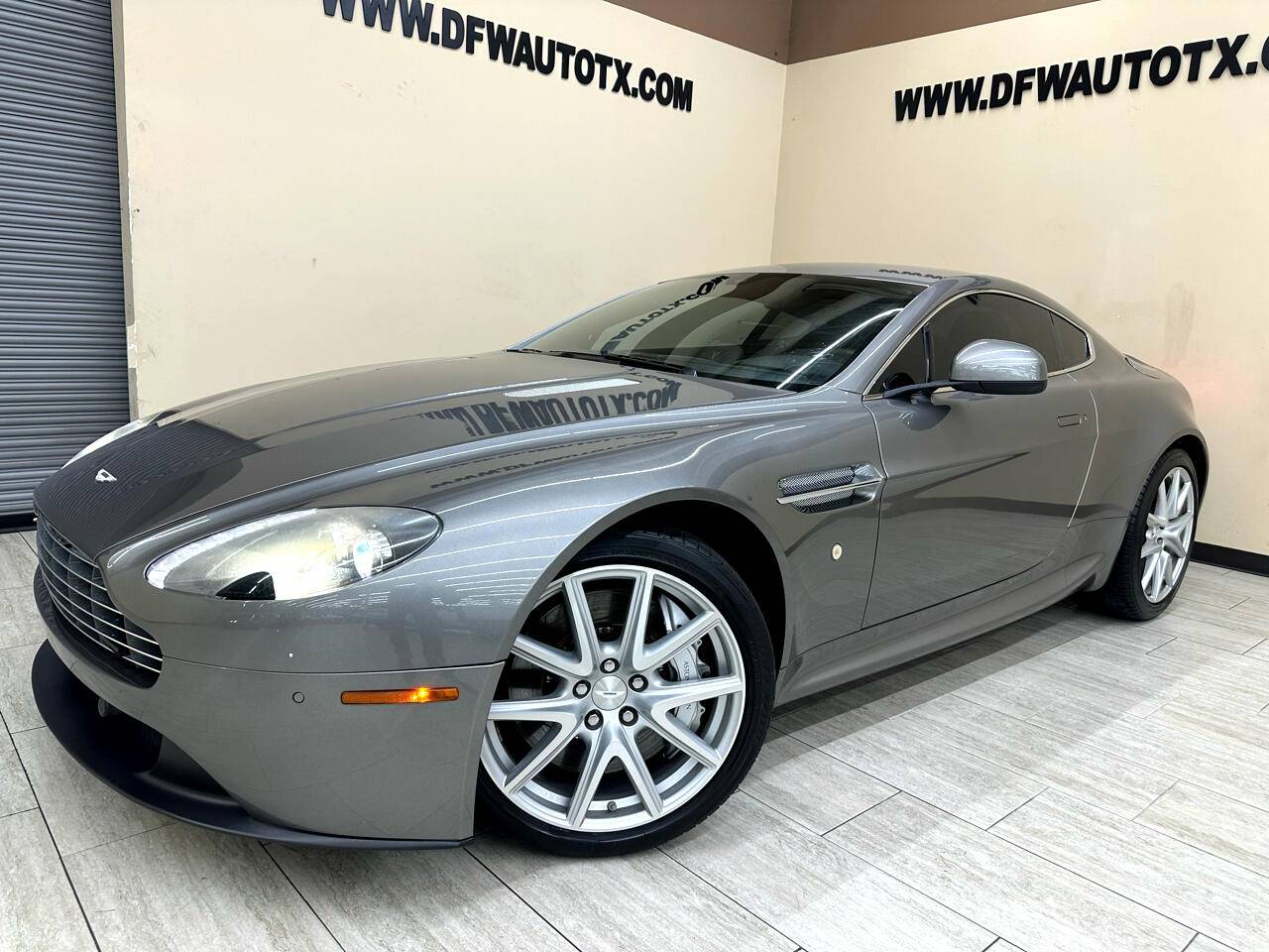 2013 Aston Martin V8 Vantage