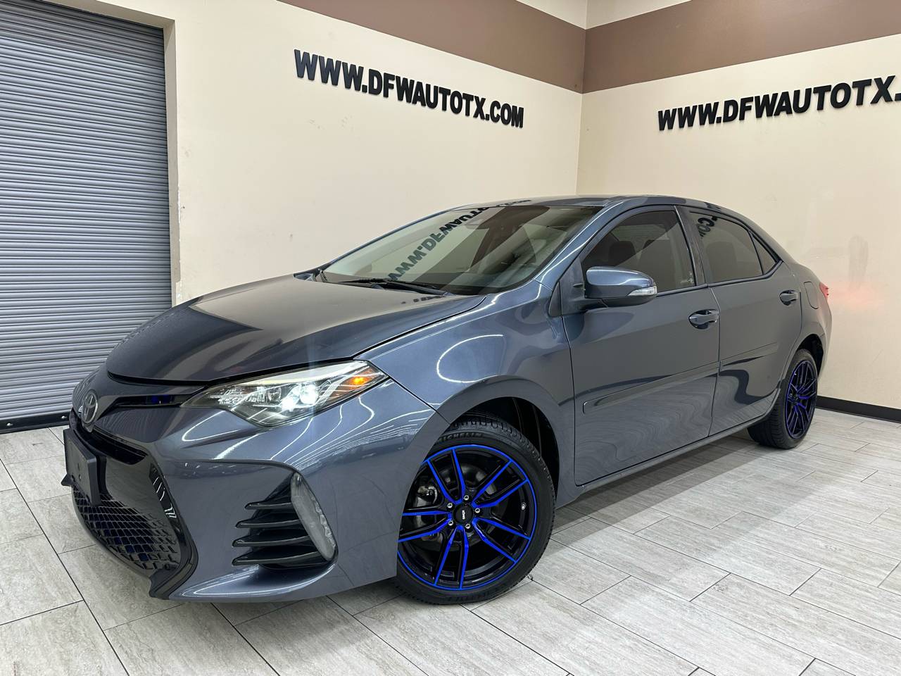 2017 Toyota Corolla SE — Sedan — 122,250 mi — Fort Worth, TX
