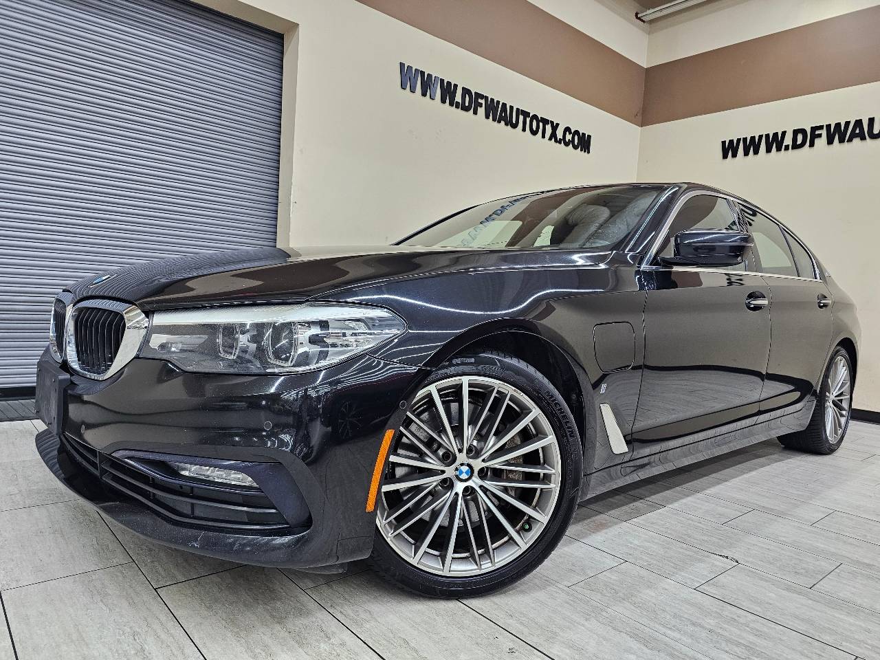 2018 BMW 5 Series 530e — Sedan — 120,675 mi — Fort Worth, TX