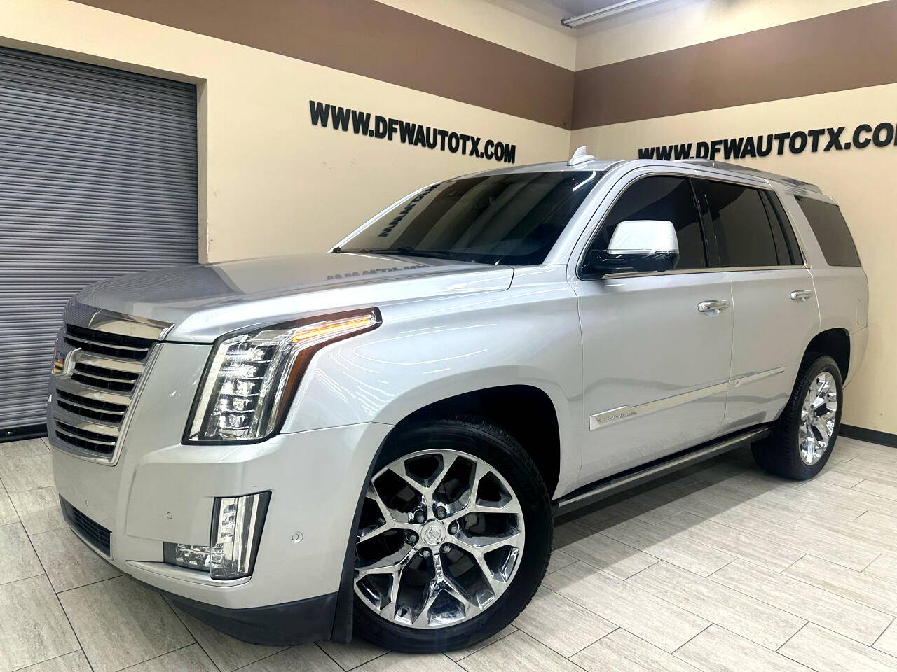2017 Cadillac Escalade Platinum — SUV — 99,212 mi — Fort Worth, TX