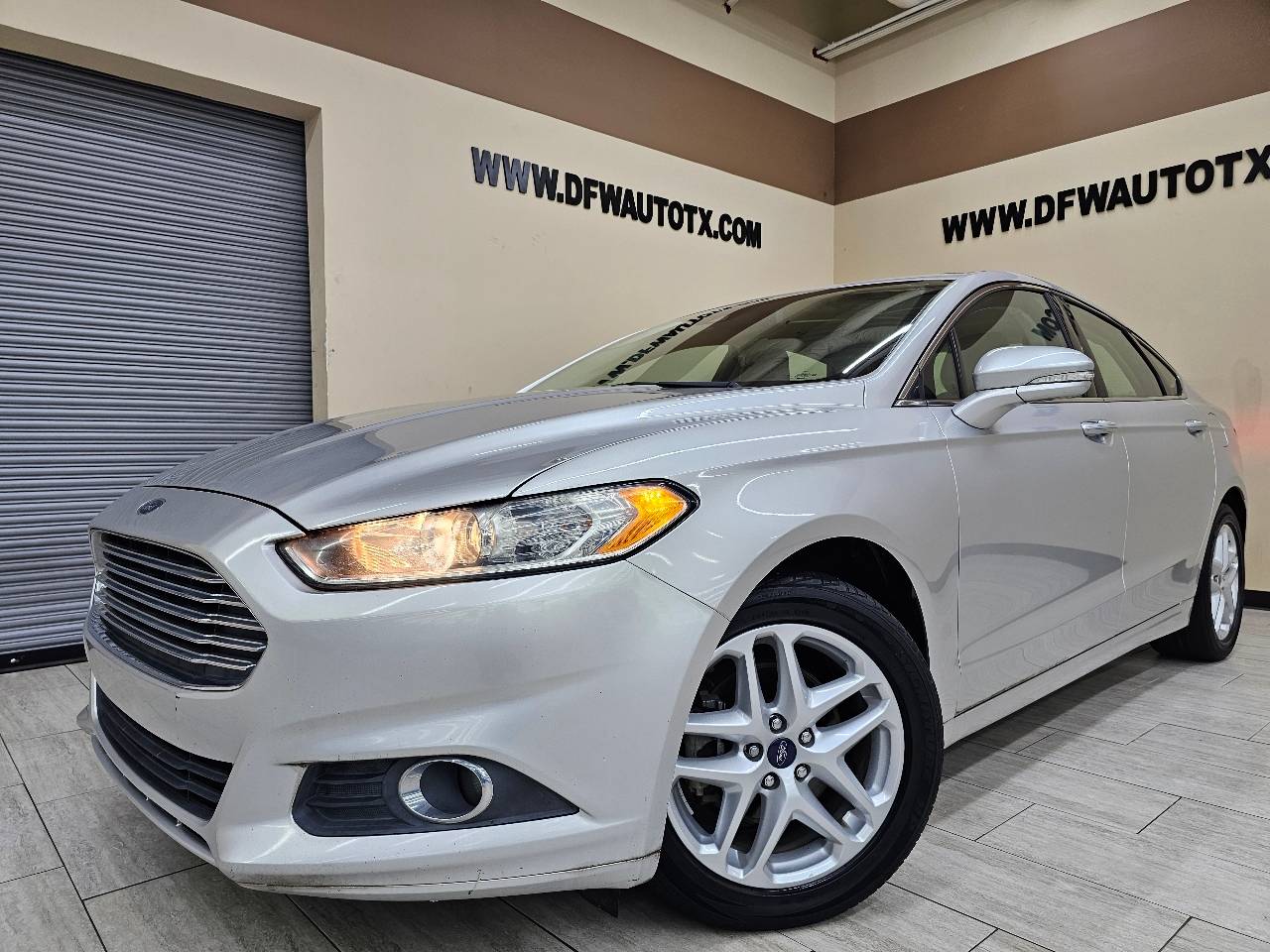 2013 Ford Fusion SE — Sedan — 101,535 mi — Fort Worth, TX