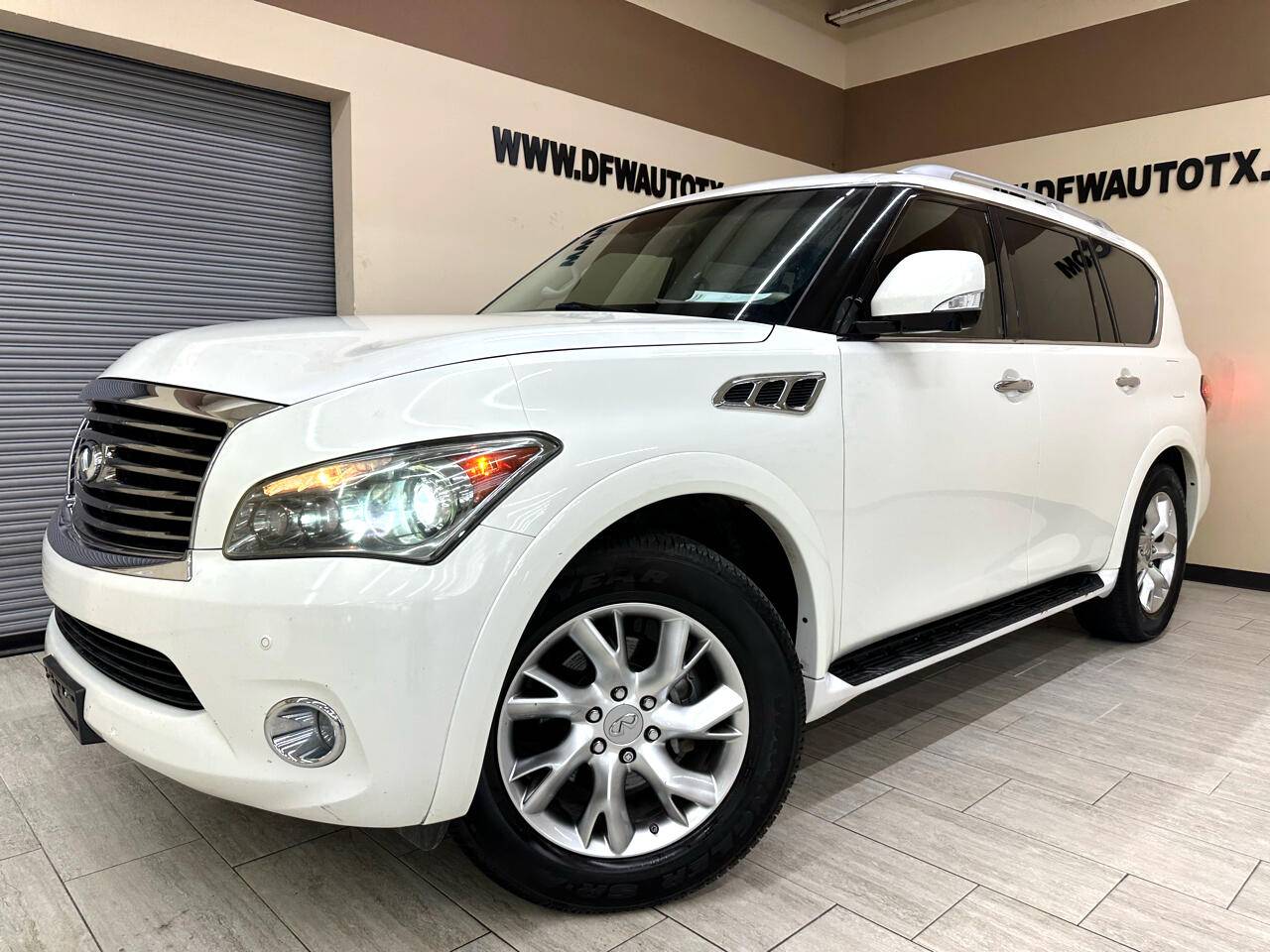 2011 INFINITI QX56 8-passenger — SUV — 76,151 mi — Fort Worth, TX