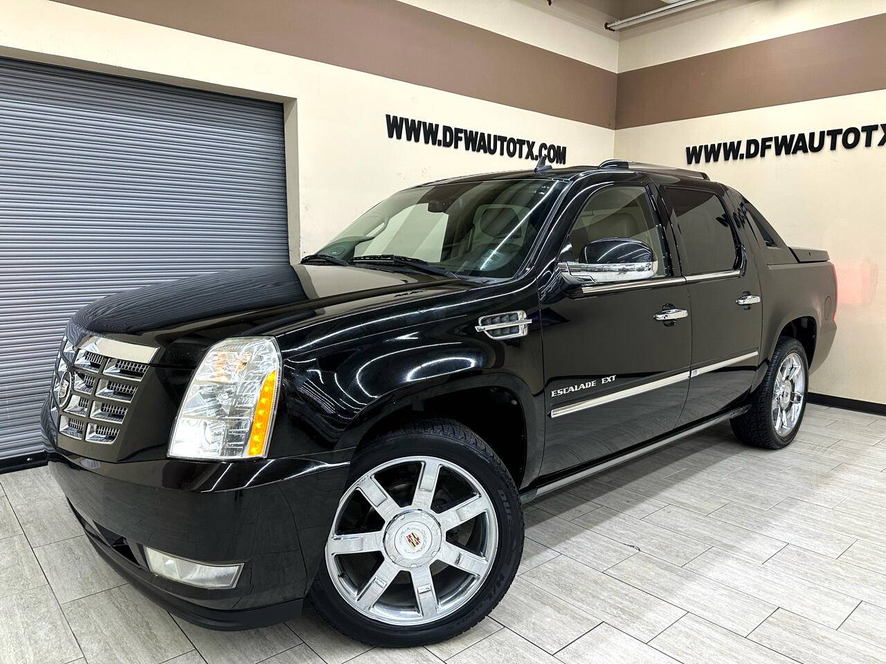 2011 Cadillac Escalade EXT Premium — Pickup Truck — 177,553 mi — Fort Worth, TX