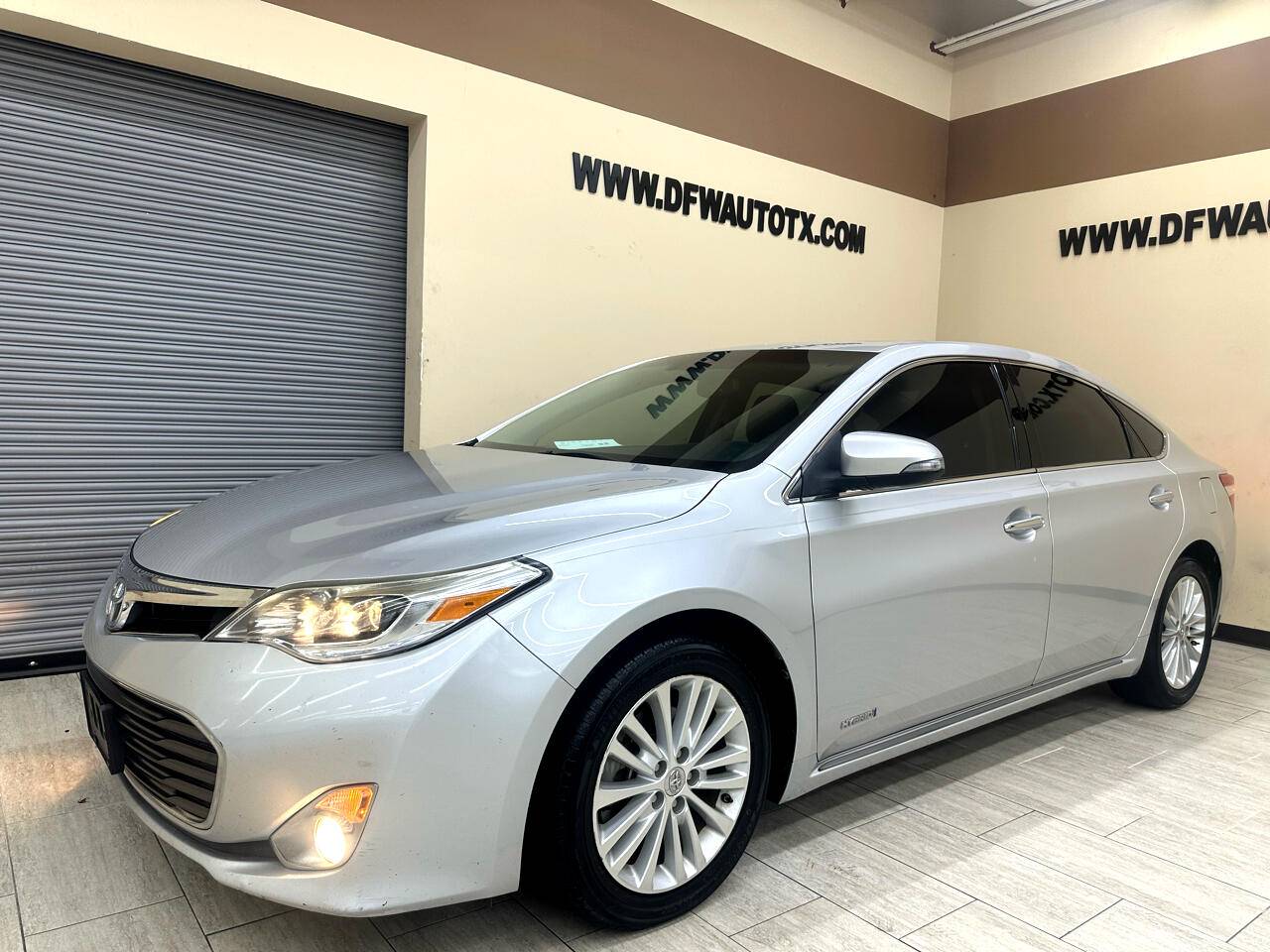 2014 Toyota Avalon Hybrid XLE Premium — Sedan — 151,368 mi — Fort Worth, TX