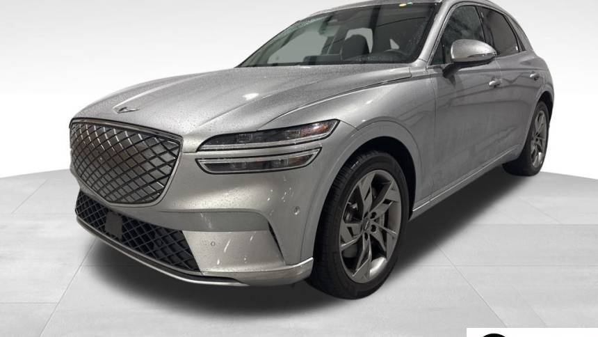 2023 Genesis Electrified GV70 Base