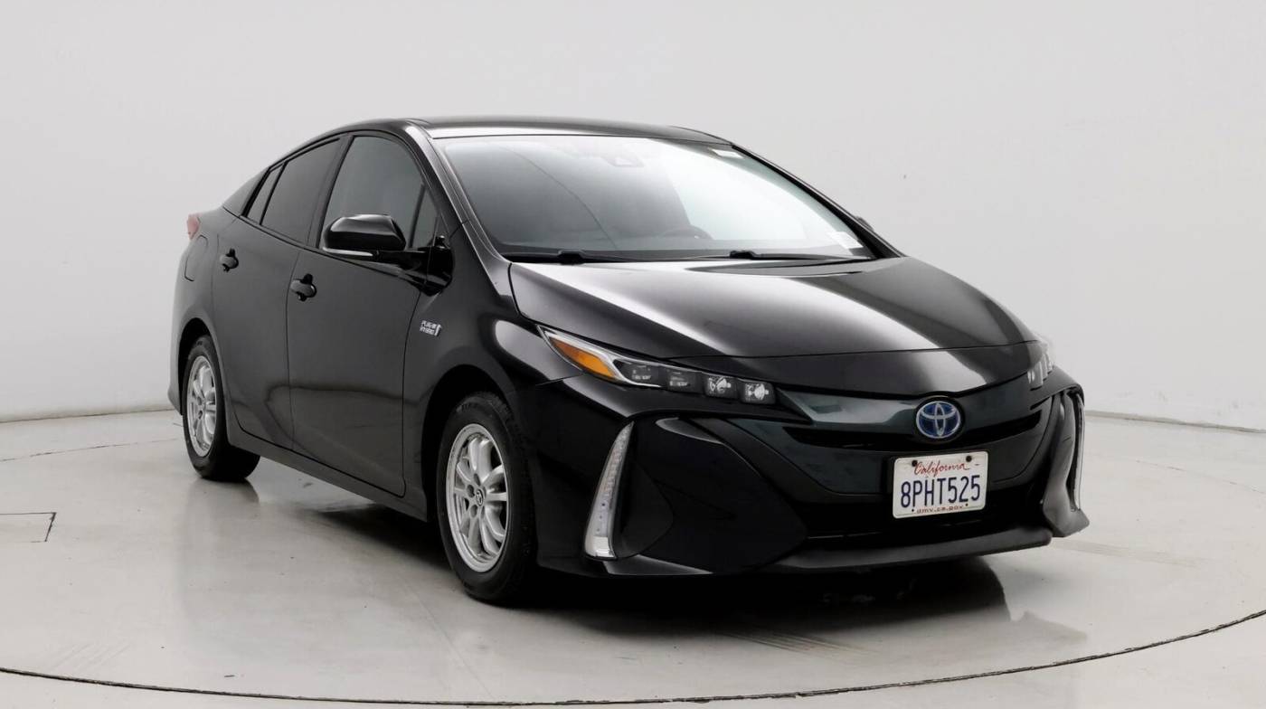 2020 Toyota Prius Prime LE — Hatchback — 74,733 mi — Visalia, CA