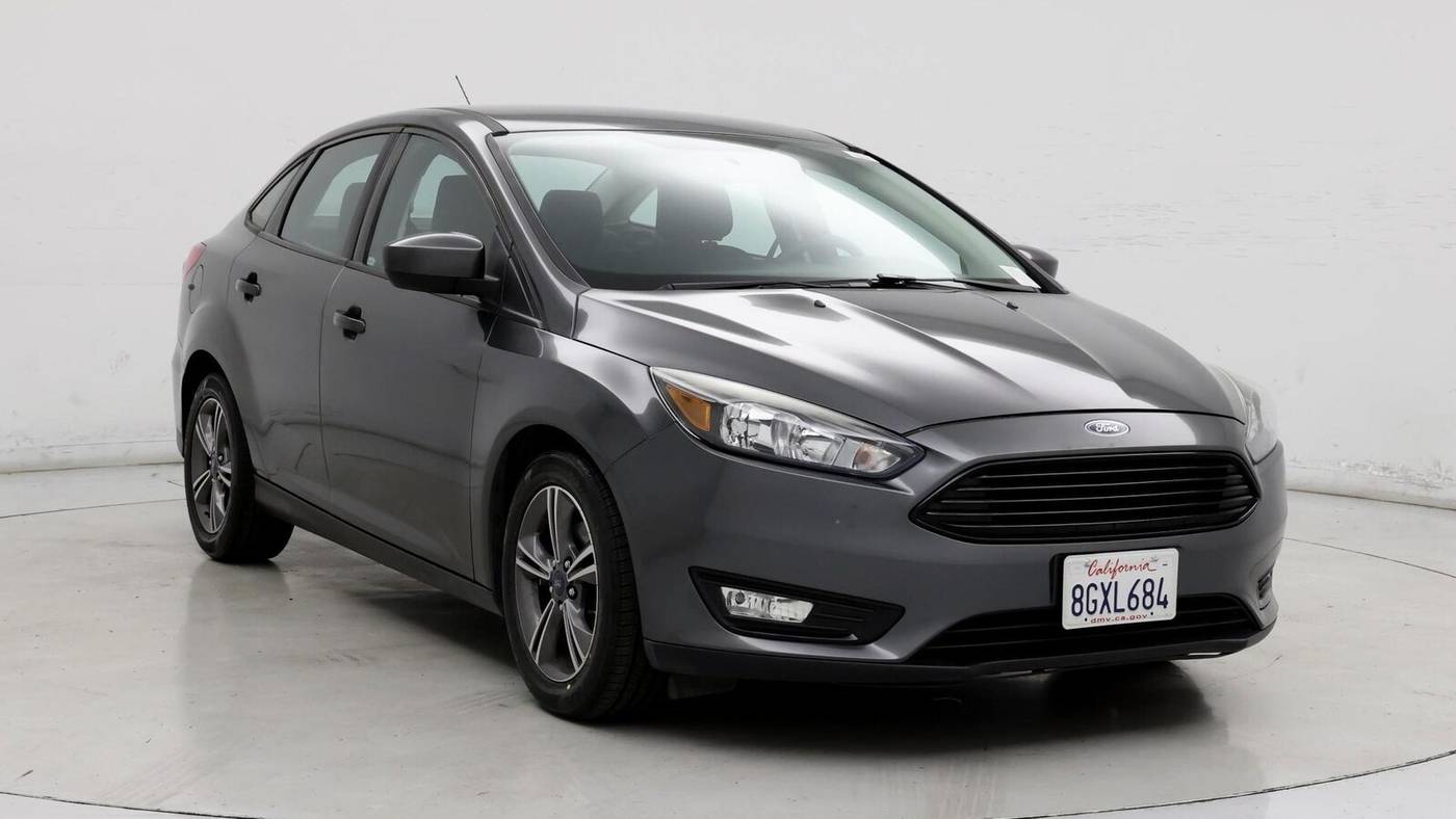 2018 Ford Focus SE — Sedan — 33,945 mi — Visalia, CA