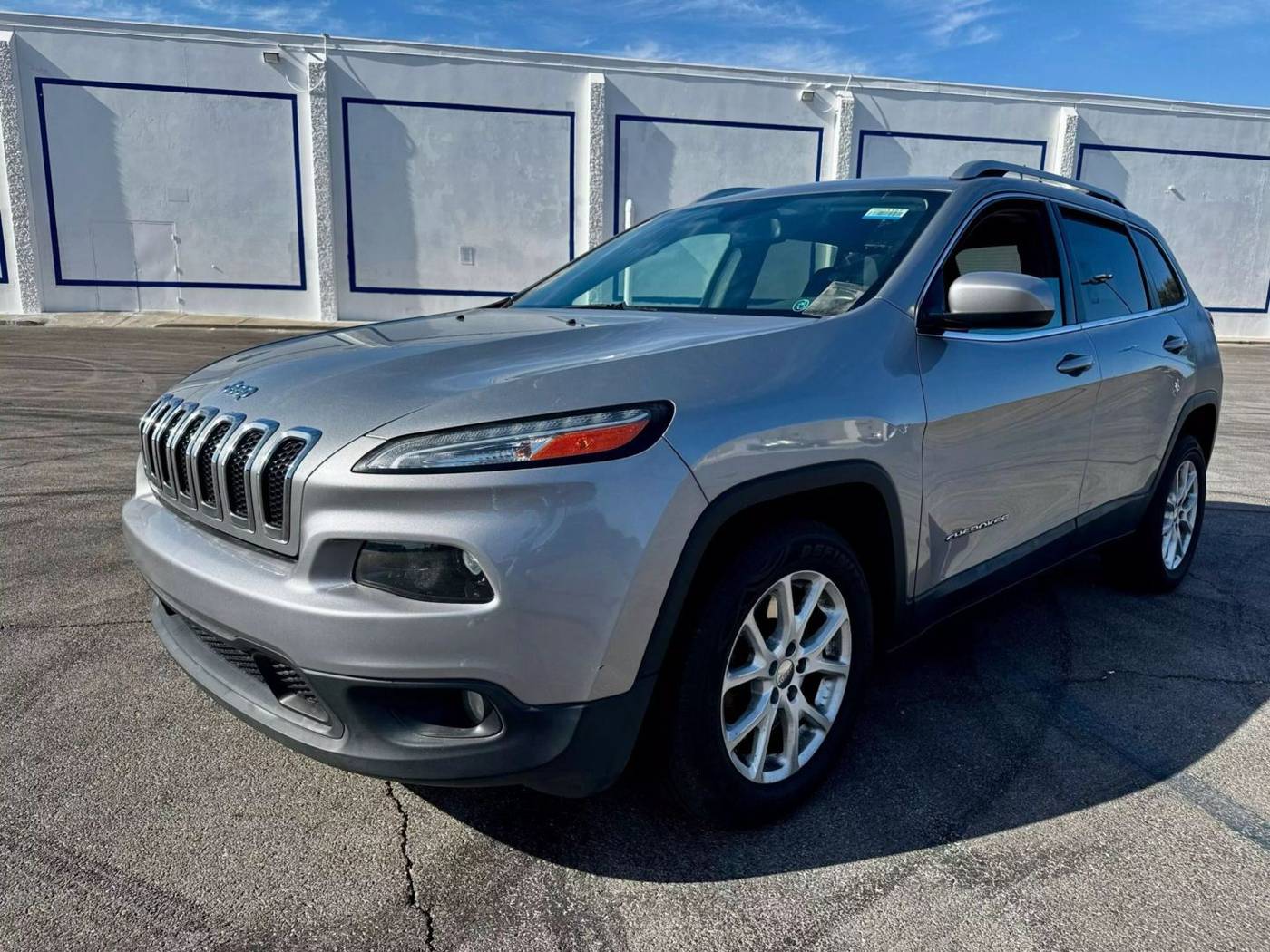 2017 Jeep Cherokee Latitude — SUV — 111,093 mi — las vegas, NV
