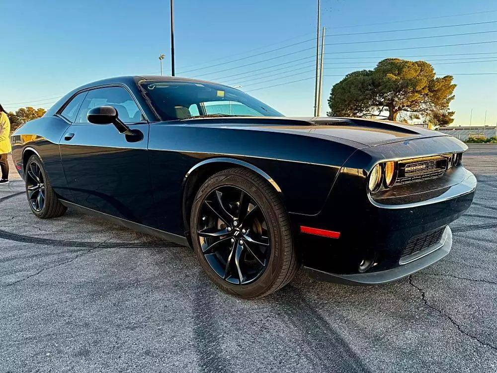 2018 Dodge Challenger SXT — Coupe — 79,936 mi — las vegas, NV