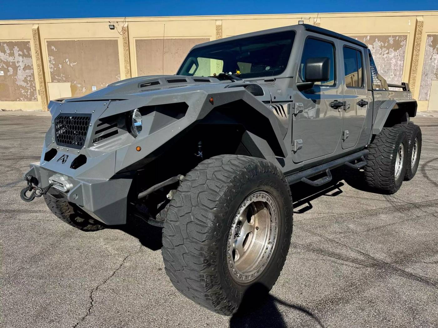 2021 Jeep Gladiator Sport S — Pickup Truck — 15,688 mi — las vegas, NV