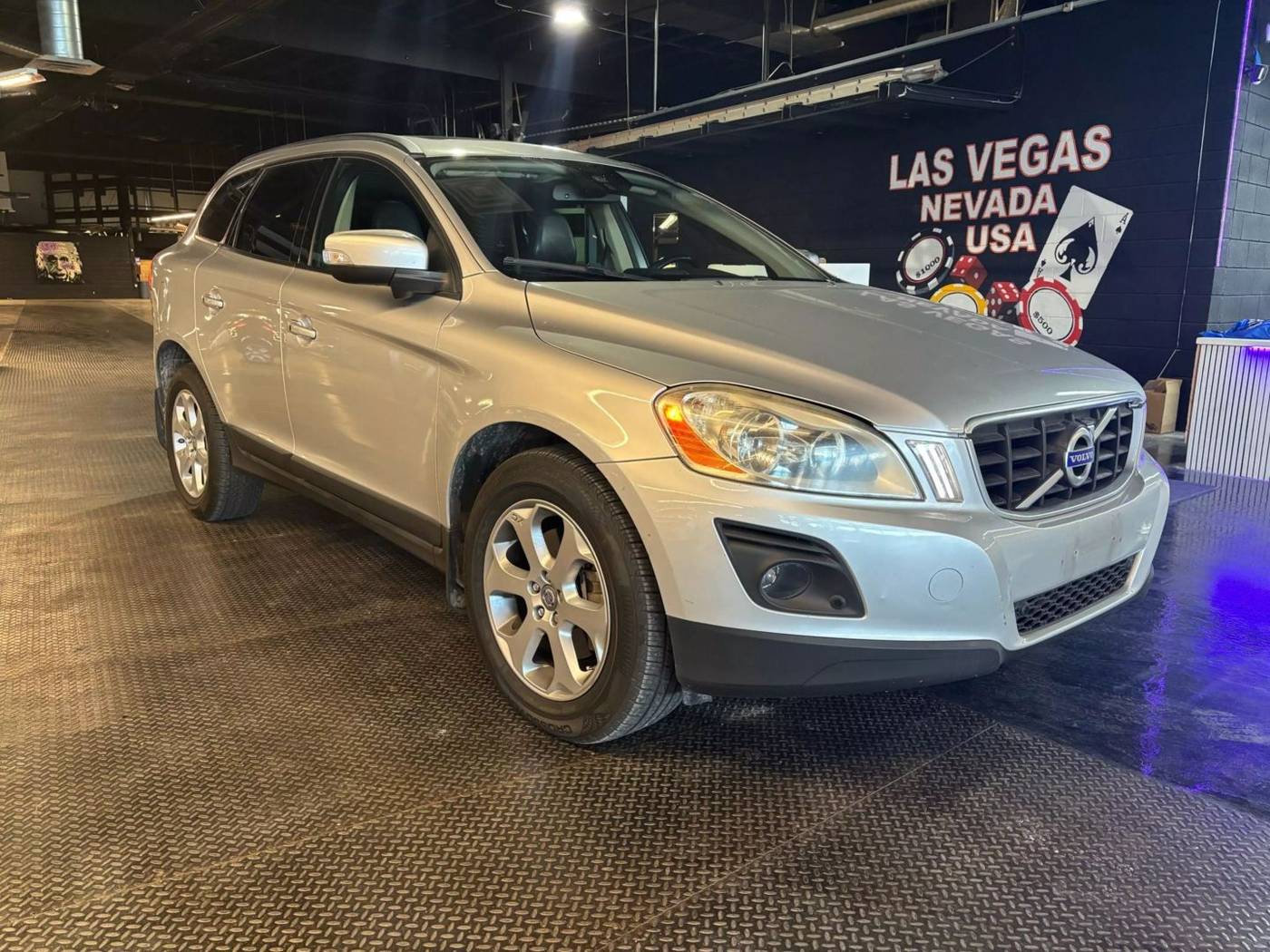 2010 Volvo XC60 3.2 — SUV — 158,577 mi — las vegas, NV