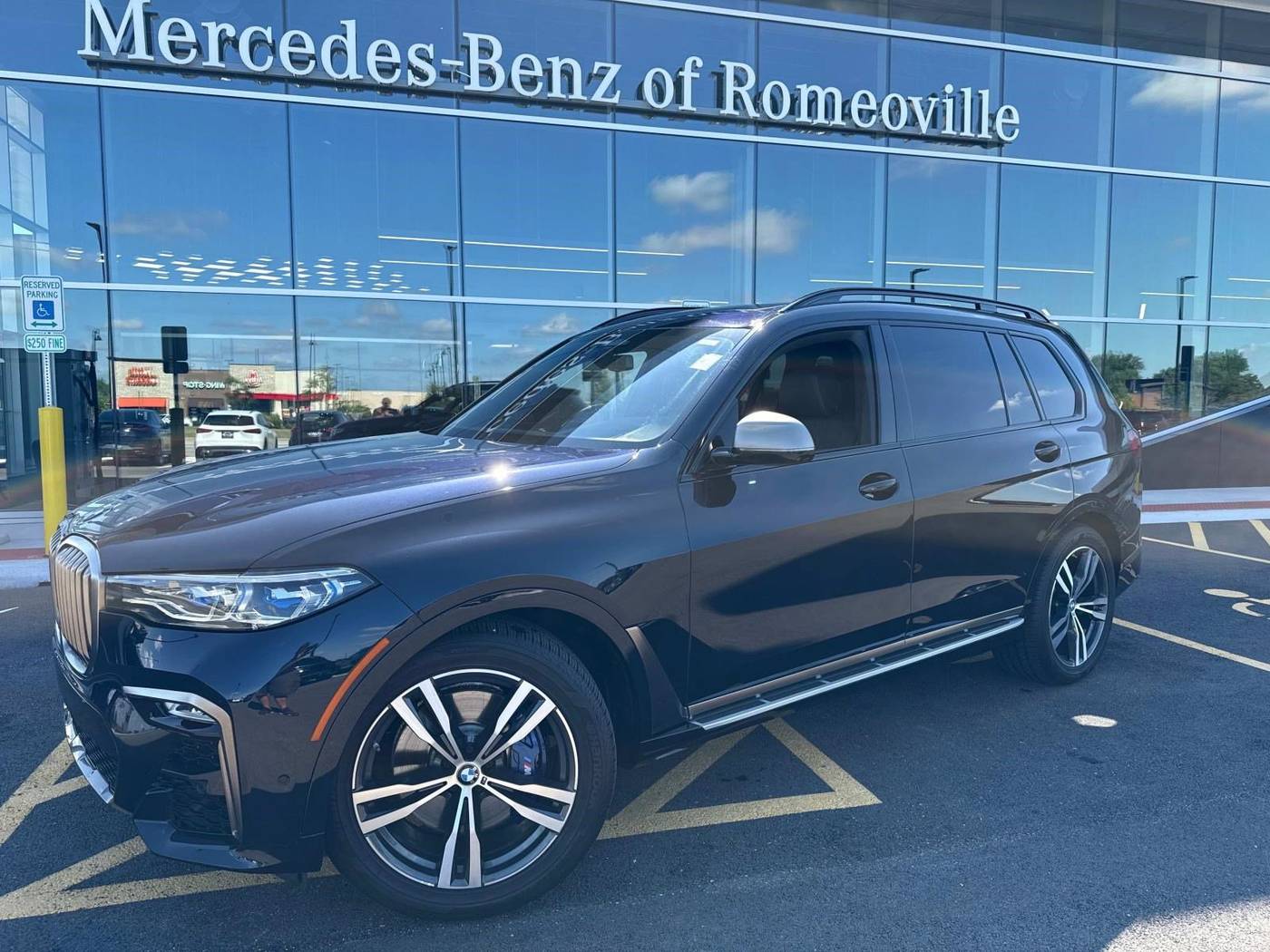 2022 BMW X7 M50i — SUV — 35,269 mi — Romeoville, IL