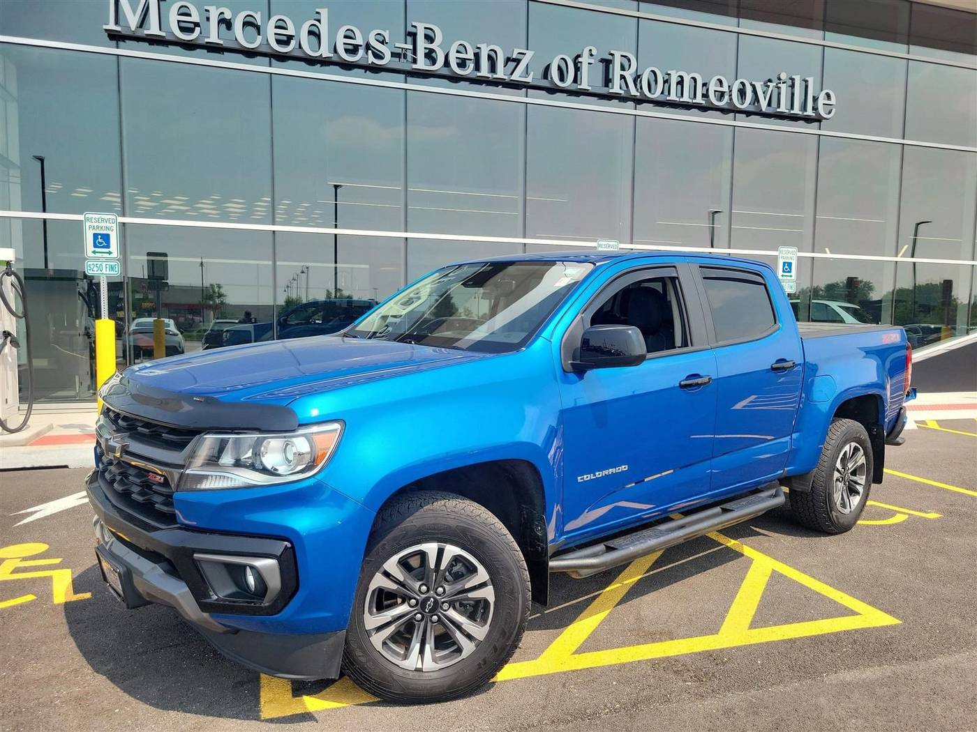 2022 Chevrolet Colorado Z71 — Pickup Truck — 69,605 mi — Romeoville, IL