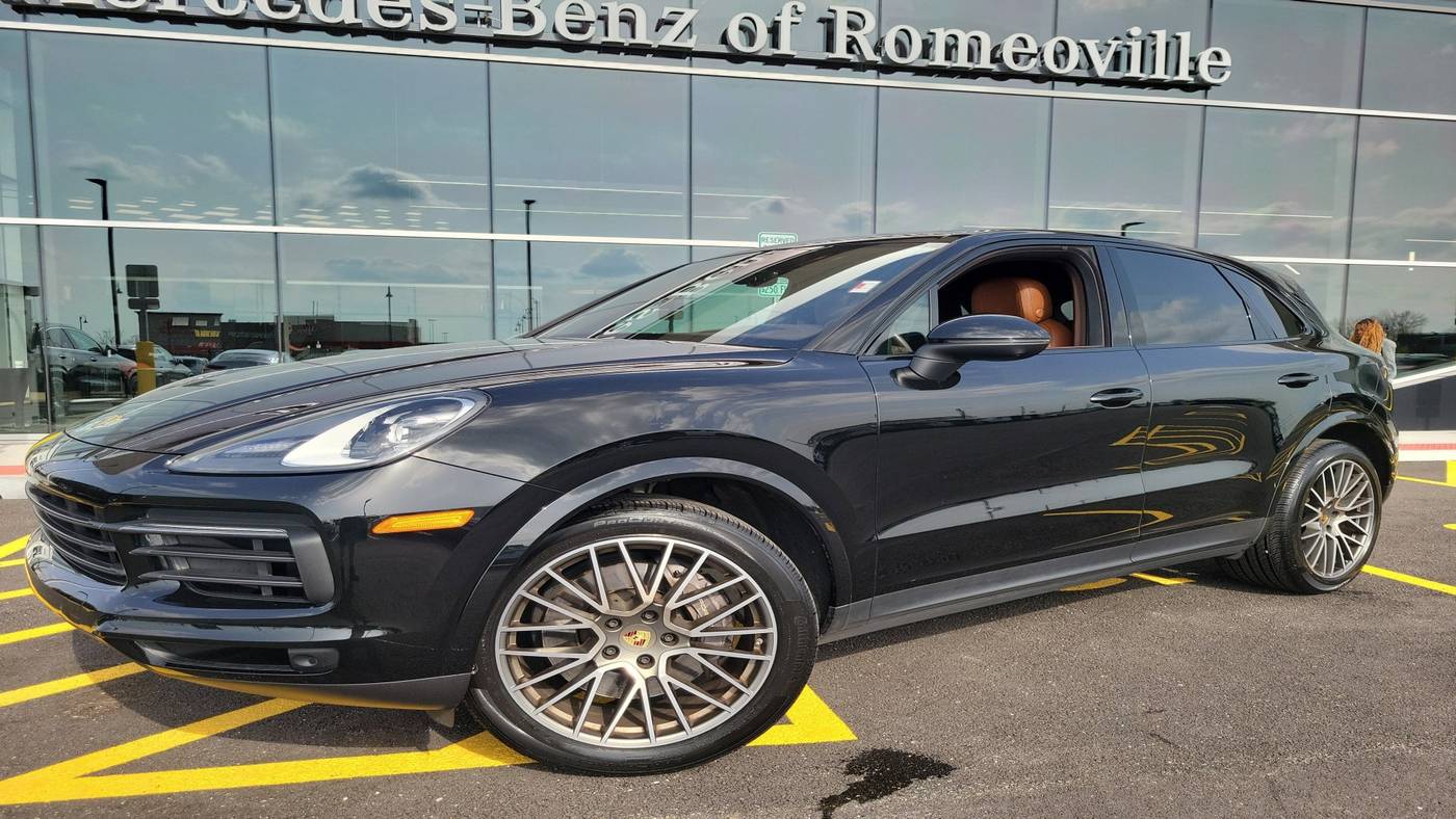 2023 Porsche Cayenne Platinum Edition — SUV — 32,638 mi — Romeoville, IL