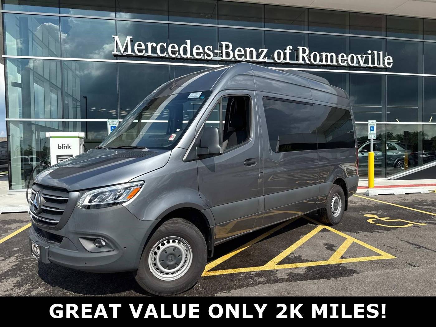 2024 Mercedes-Benz Sprinter Passenger Van 2500 — Passenger Van — 2,213 mi — Romeoville, IL