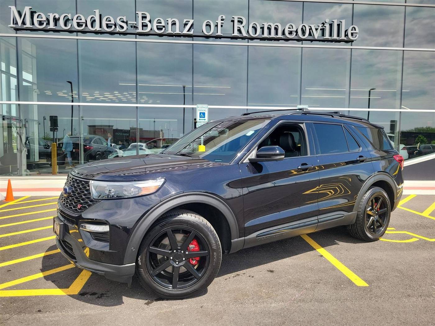 2022 Ford Explorer ST — SUV — 38,250 mi — Romeoville, IL