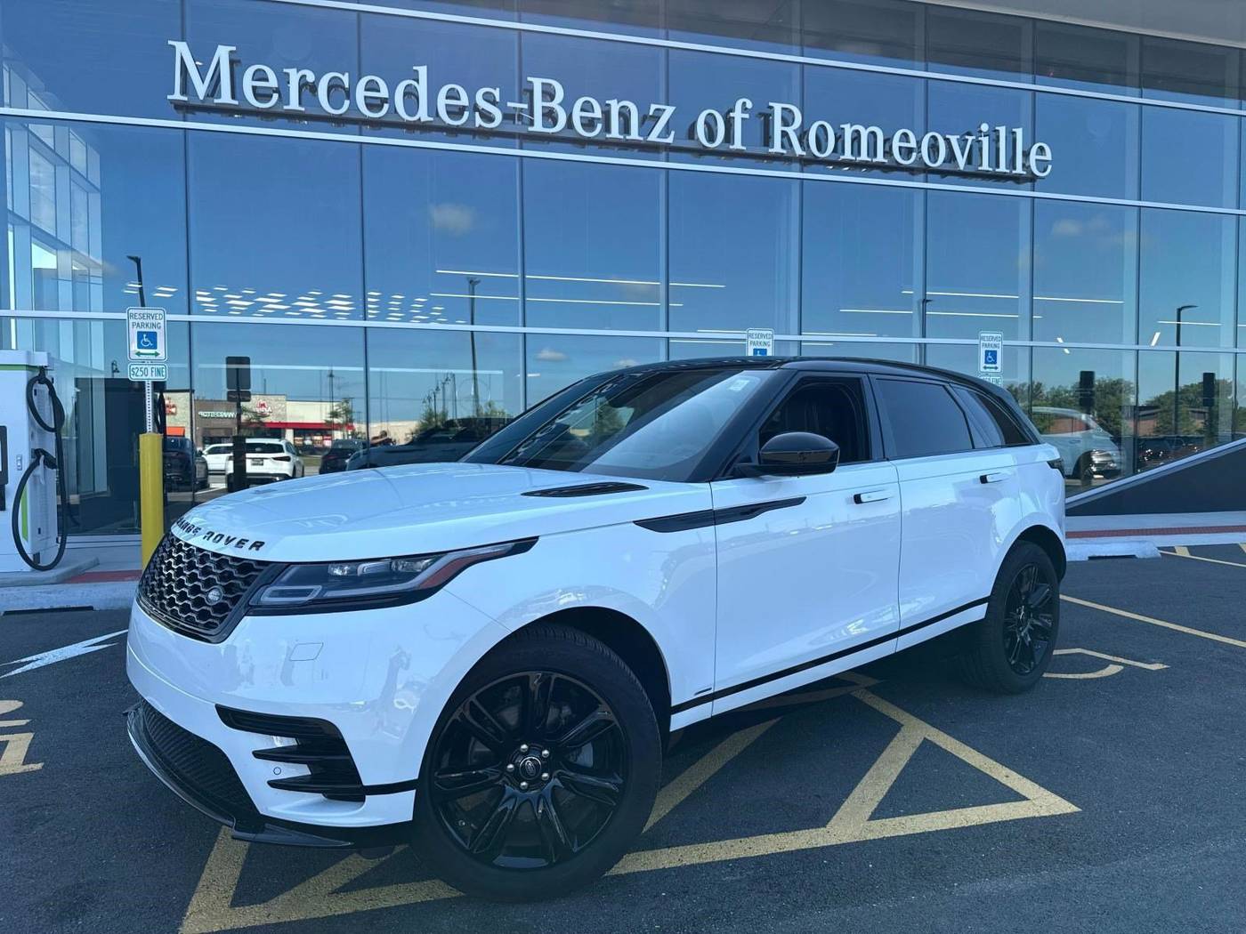 2020 Land Rover Range Rover Velar R-Dynamic S — SUV — 15,948 mi — Romeoville, IL