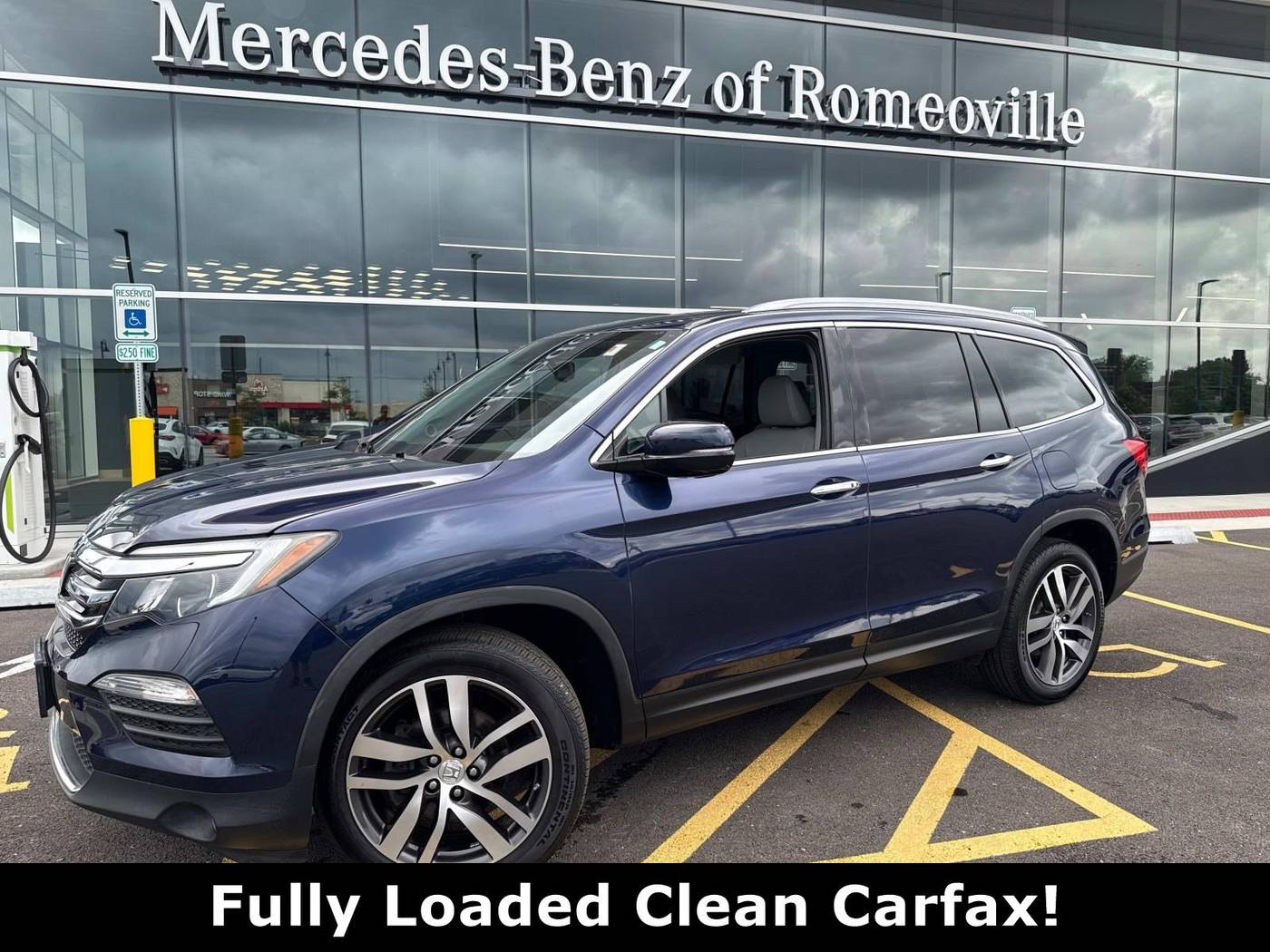 2017 Honda Pilot Touring — SUV — 89,195 mi — Romeoville, IL