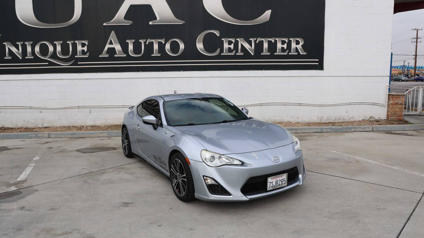 2016 Scion FR-S Base — Coupe — 111,395 mi — Bloomington, CA